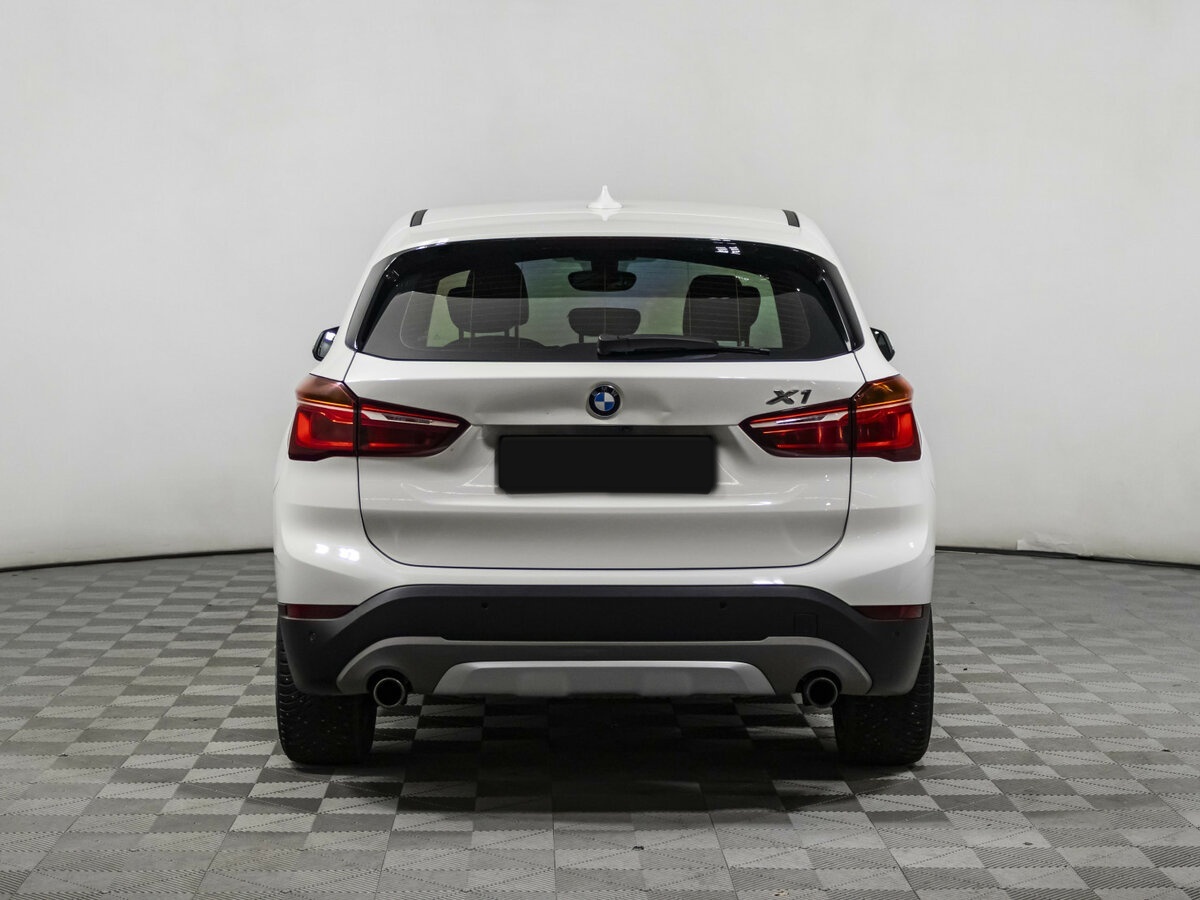 BMW X1 2016 года с пробегом. Фото: #4