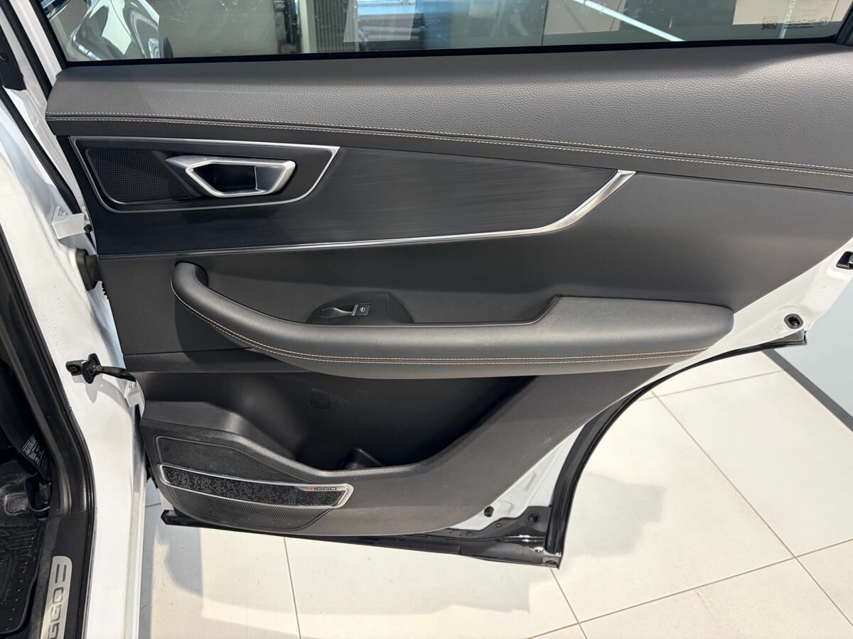 Chery Tiggo 8 2023 года с пробегом. Фото: #14