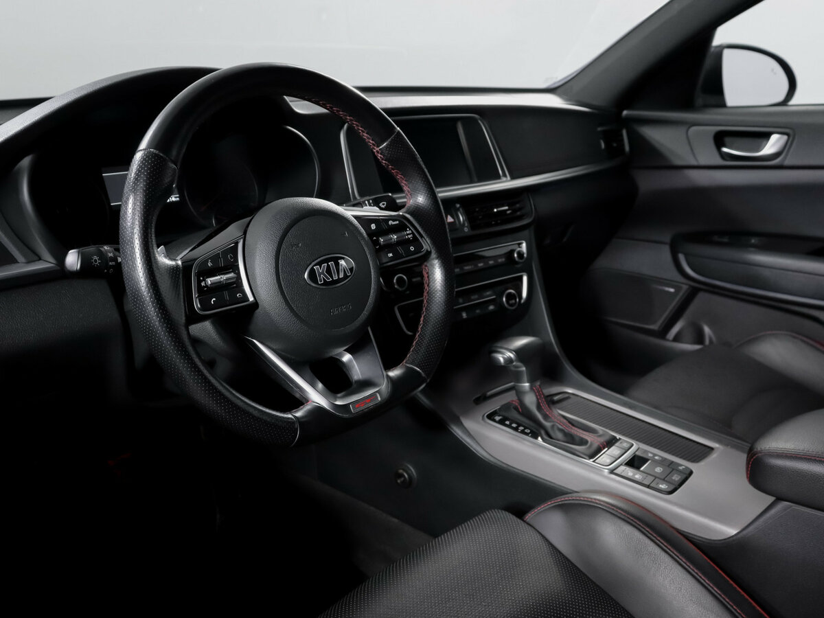 Kia Optima 2018 года с пробегом. Фото: #13
