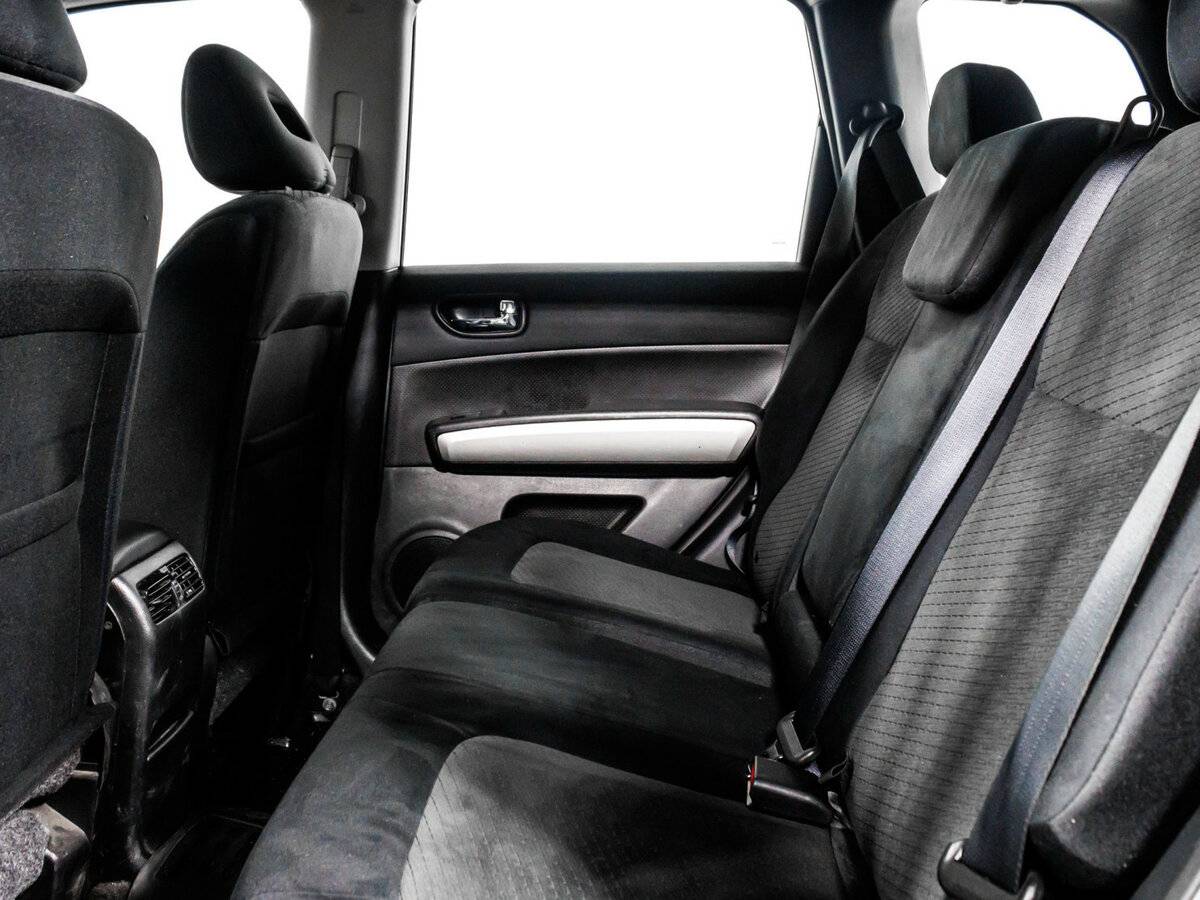 Б/У Ниссан Икс-Трейл 2013 года. Фото: #9