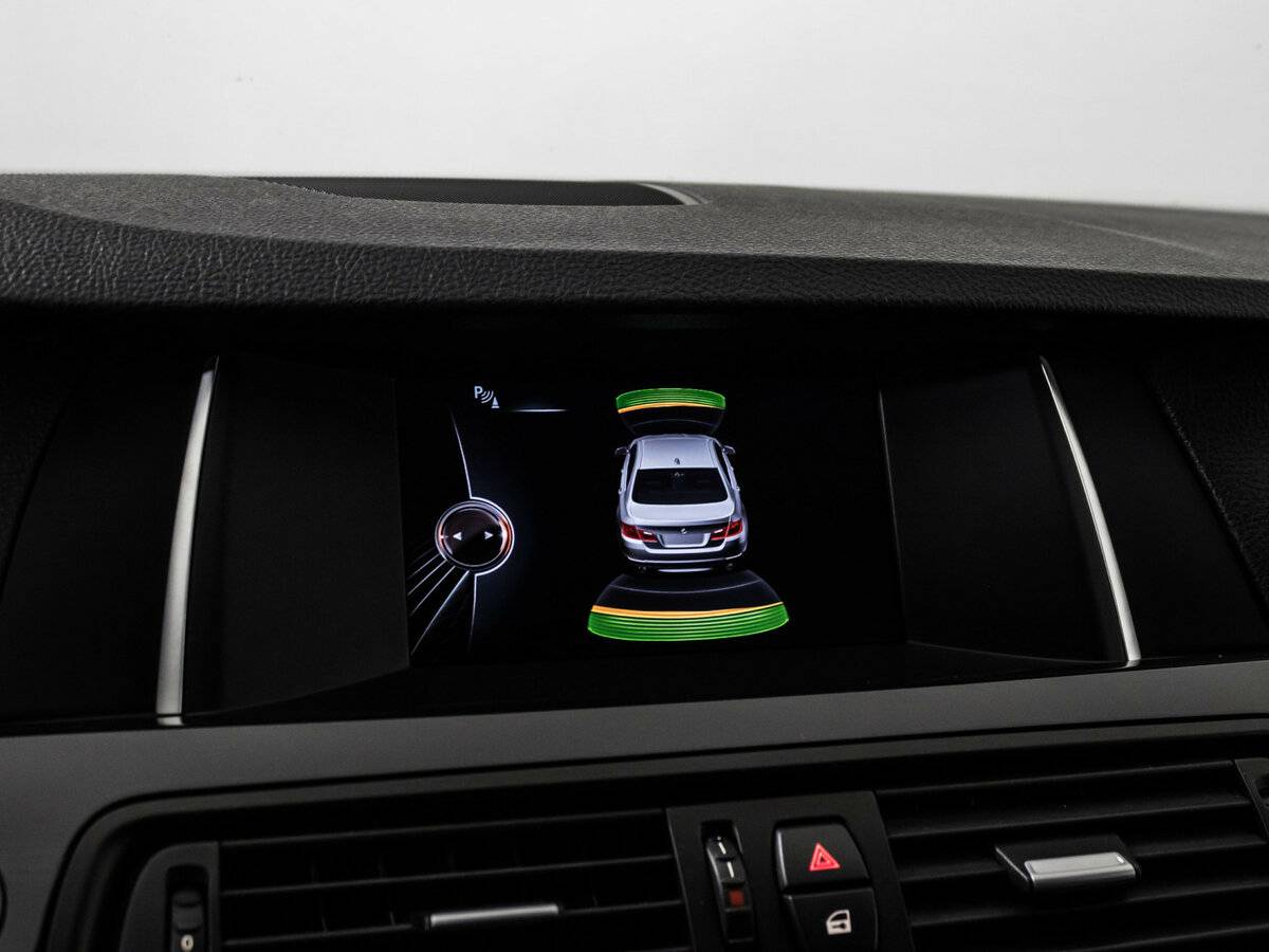 BMW 5 серии 2015 года с пробегом. Фото: #12