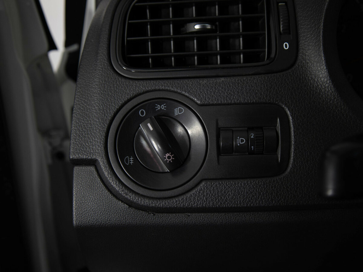 Volkswagen Polo 2014 года с пробегом. Фото: #8