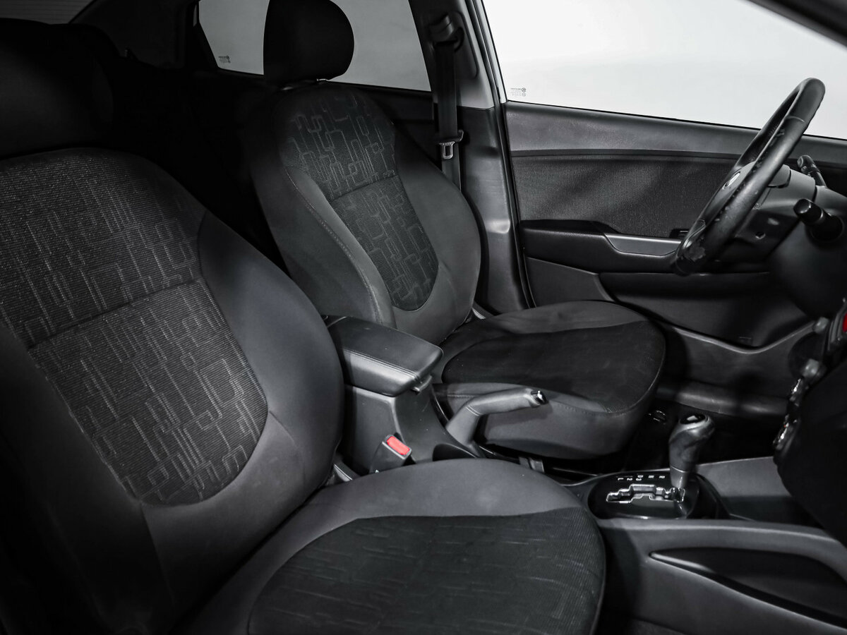 Б/У Киа Рио 2013 года. Фото: #18