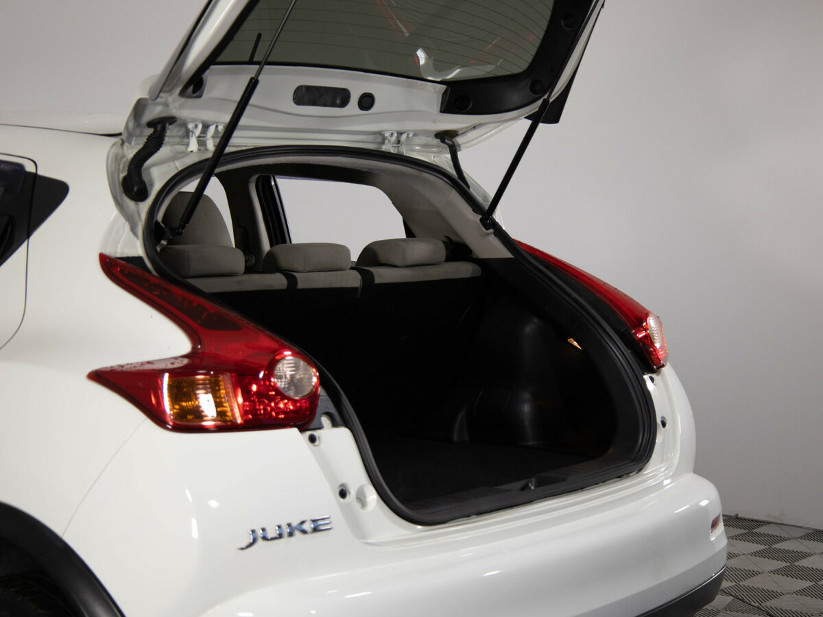 Б/У Ниссан Жук 2013 года. Фото: #17