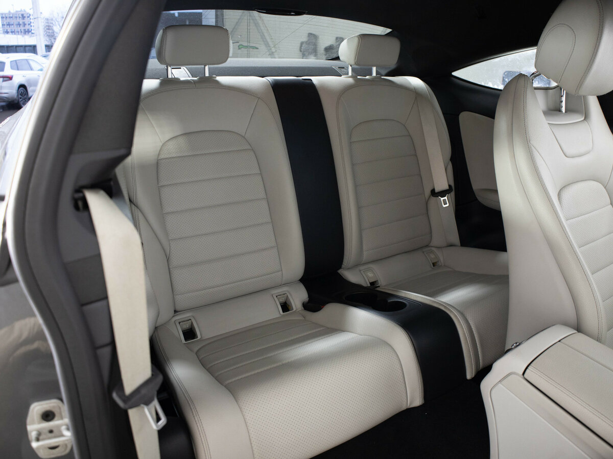 Mercedes-Benz C-Класс 2017 года с пробегом. Фото: #14