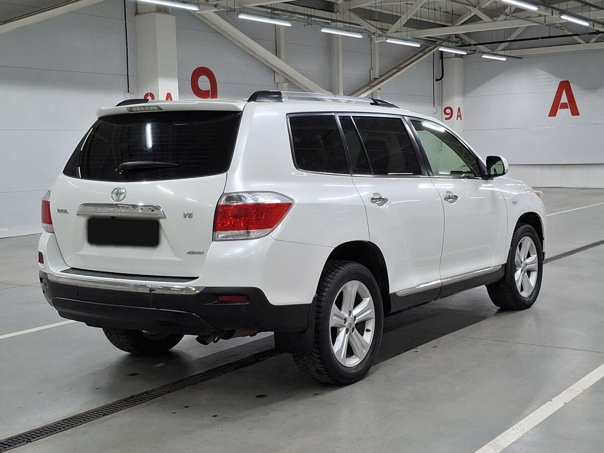 Toyota Highlander 2012 года с пробегом. Фото: #4