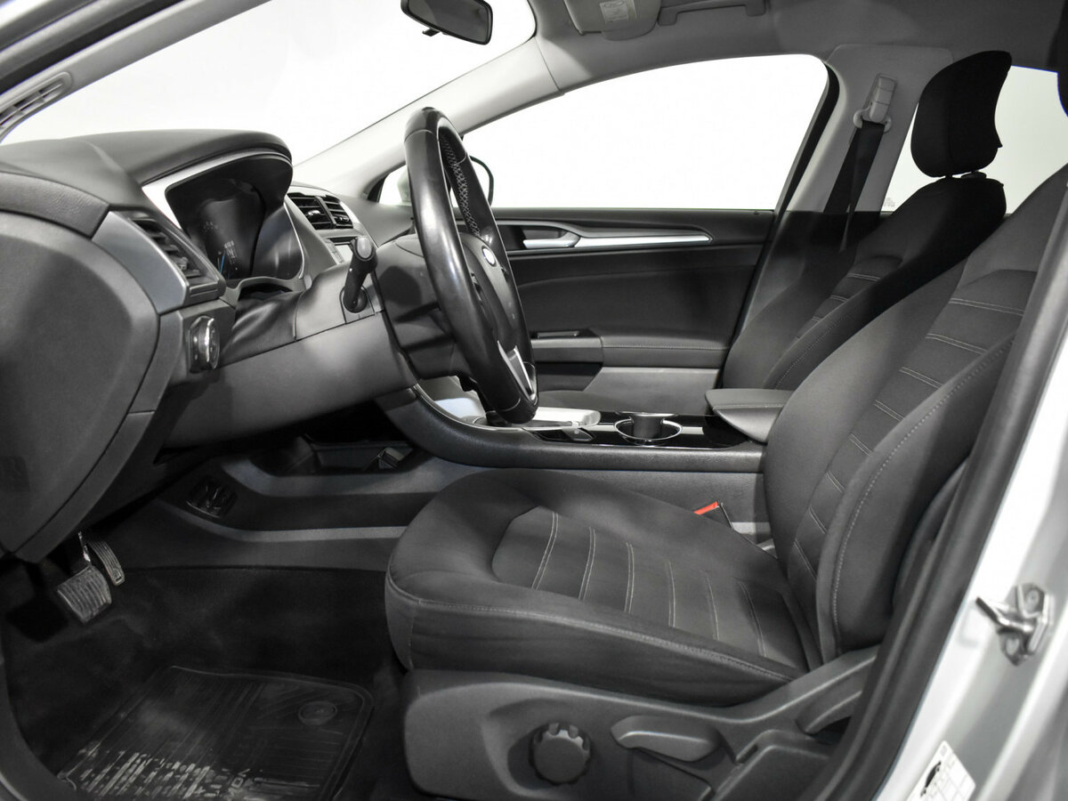 Ford Mondeo 2015 года с пробегом. Фото: #7