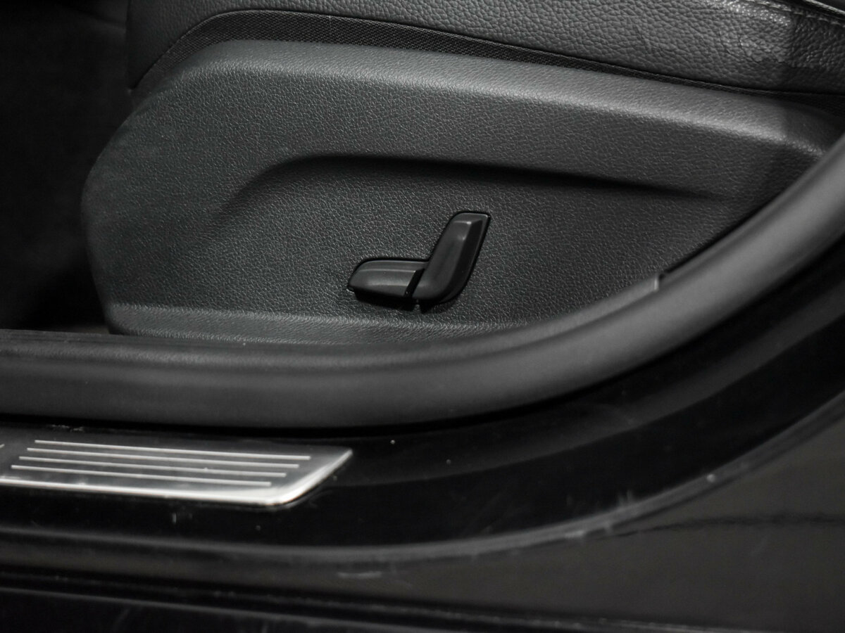 Mercedes-Benz C-Класс 2018 года с пробегом. Фото: #7