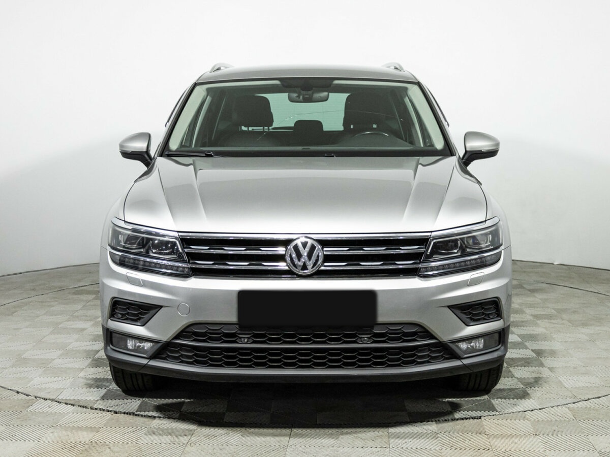Volkswagen Tiguan 2018 года с пробегом. Фото: #1