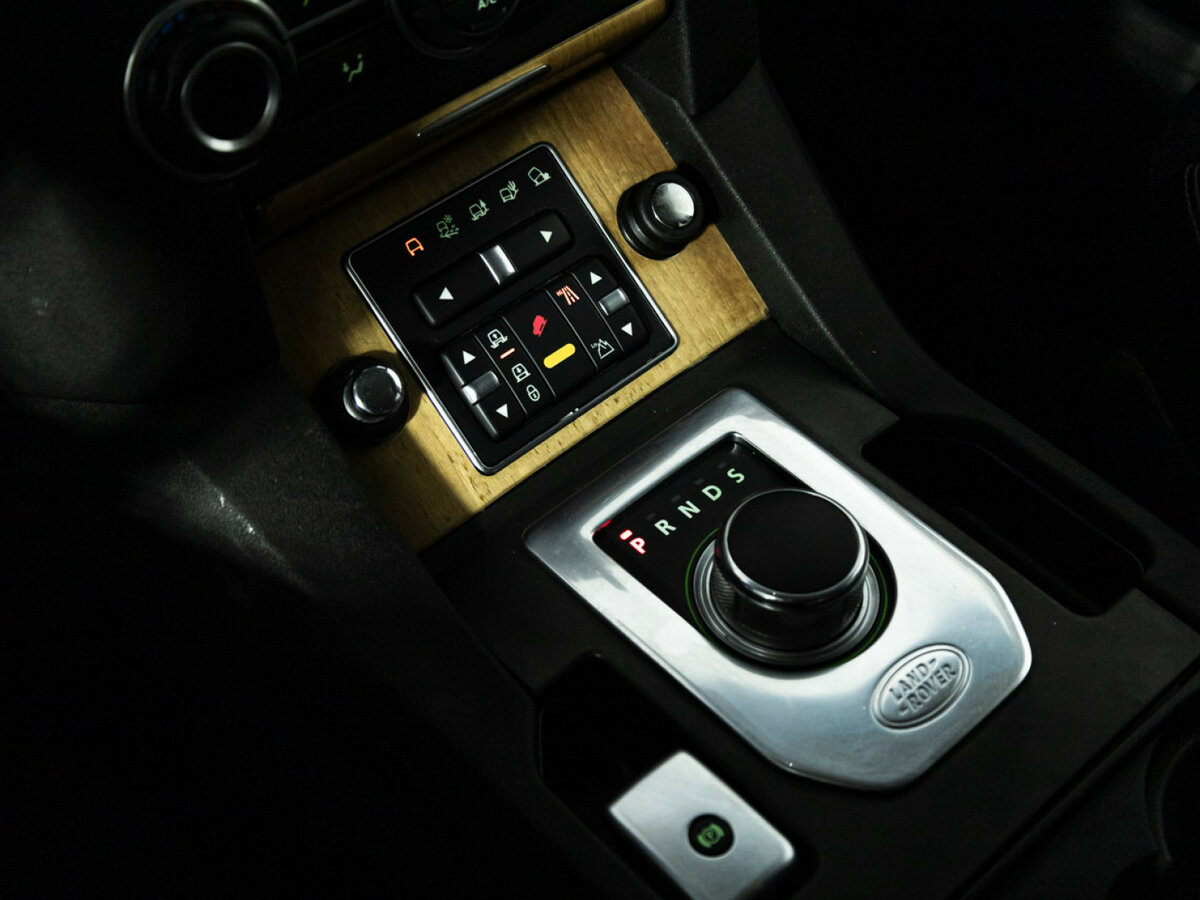 Land Rover Discovery 2013 года с пробегом. Фото: #17