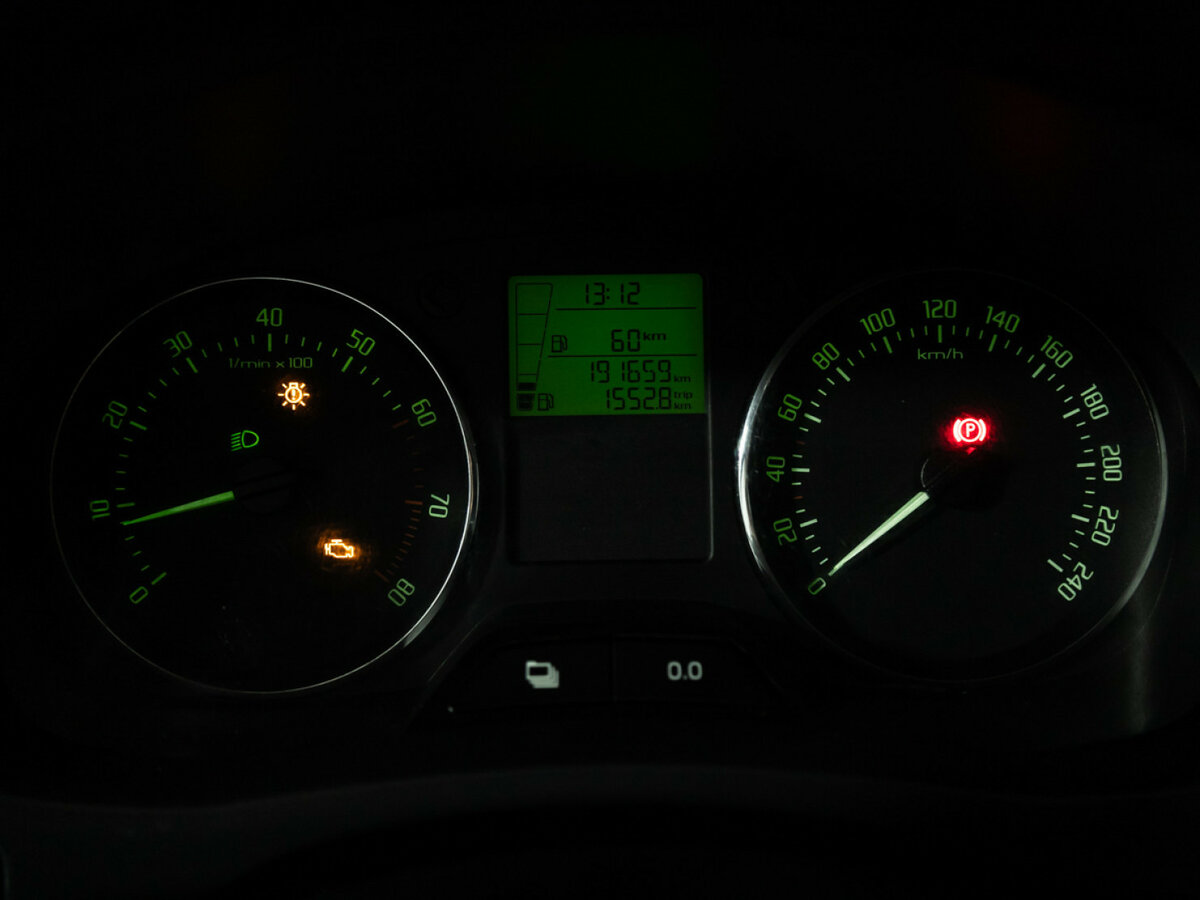 Б/У Шкода Фабия 2014 года. Фото: #9