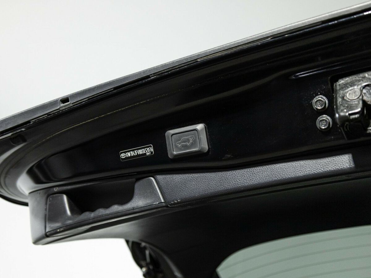 Toyota RAV4 2021 года с пробегом. Фото: #20