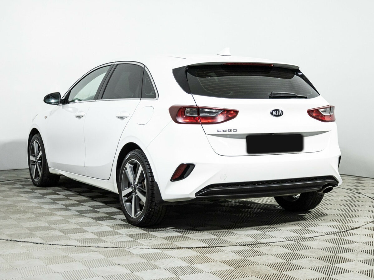 Б/У Киа Сид 2018 года. Фото: #6