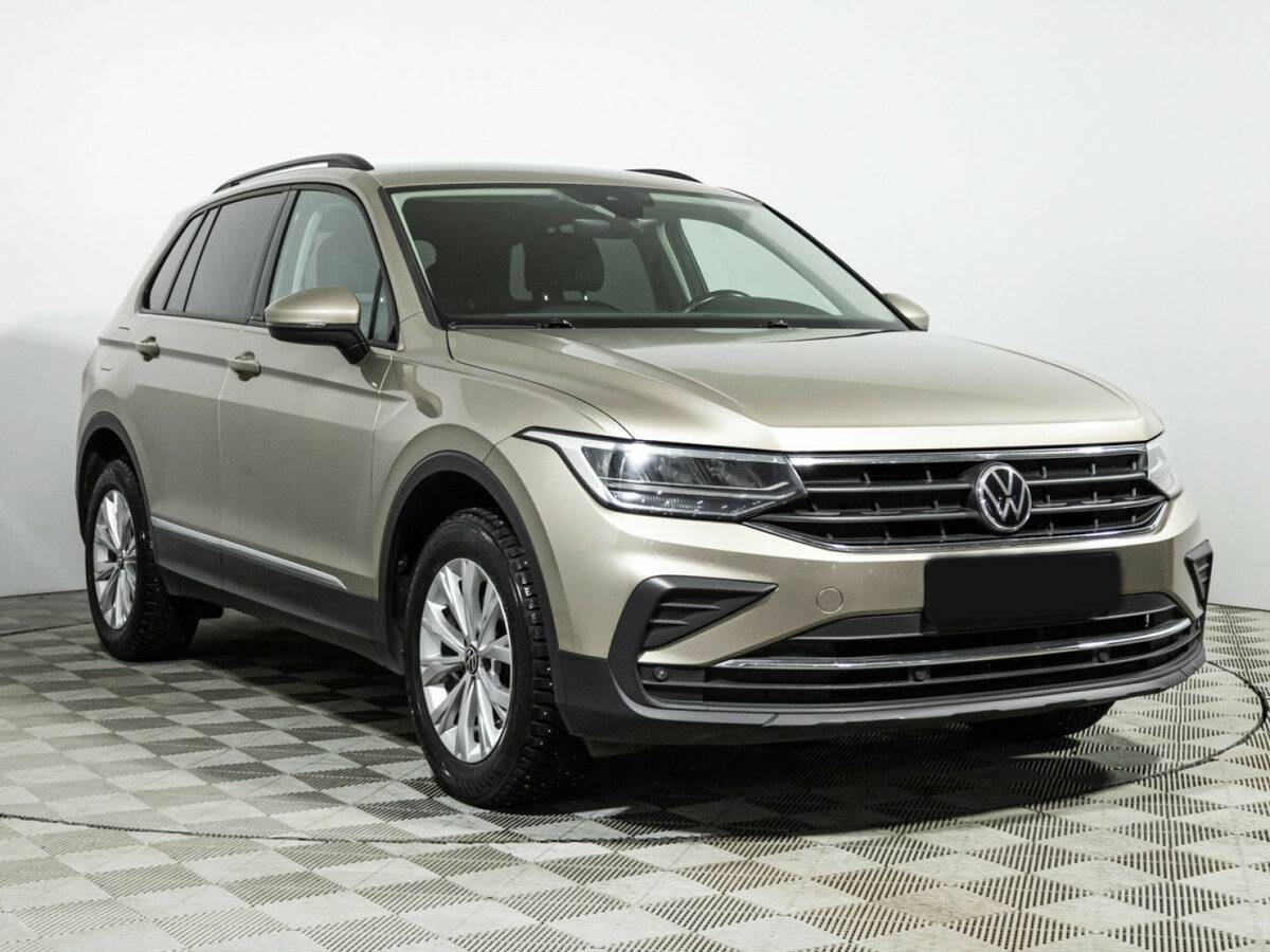 Volkswagen Tiguan 2021 года с пробегом. Фото: #2