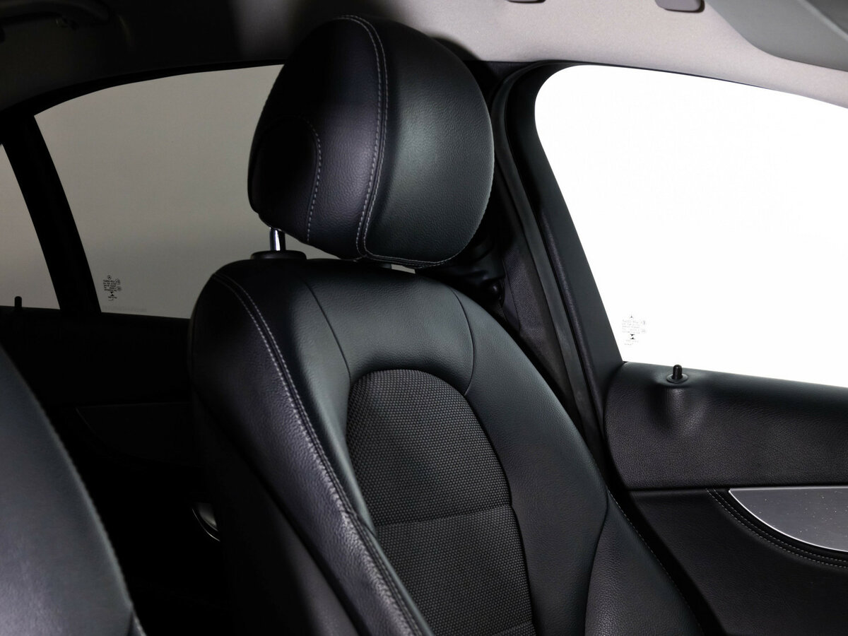 Mercedes-Benz C-Класс 2015 года с пробегом. Фото: #18