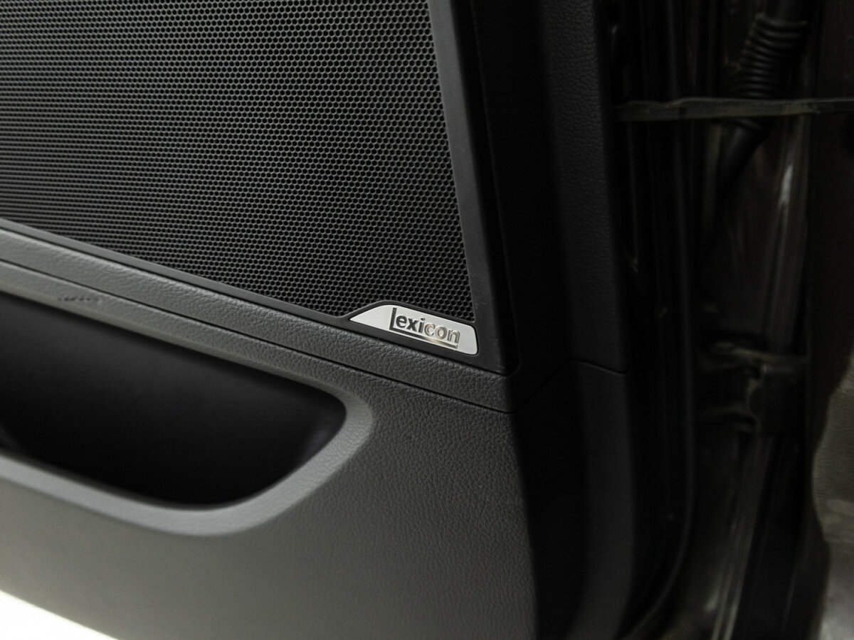 Hyundai Genesis 2015 года с пробегом. Фото: #24