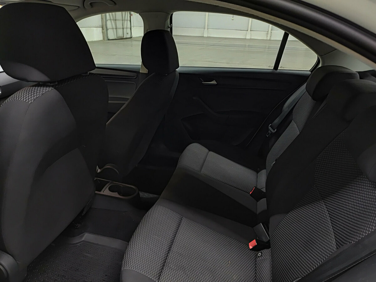 Volkswagen Polo 2021 года с пробегом. Фото: #11