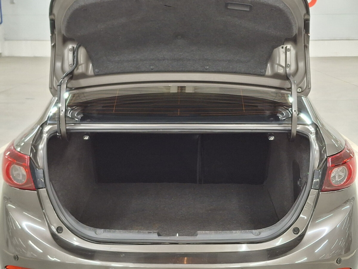 Mazda 3 2014 года с пробегом. Фото: #9