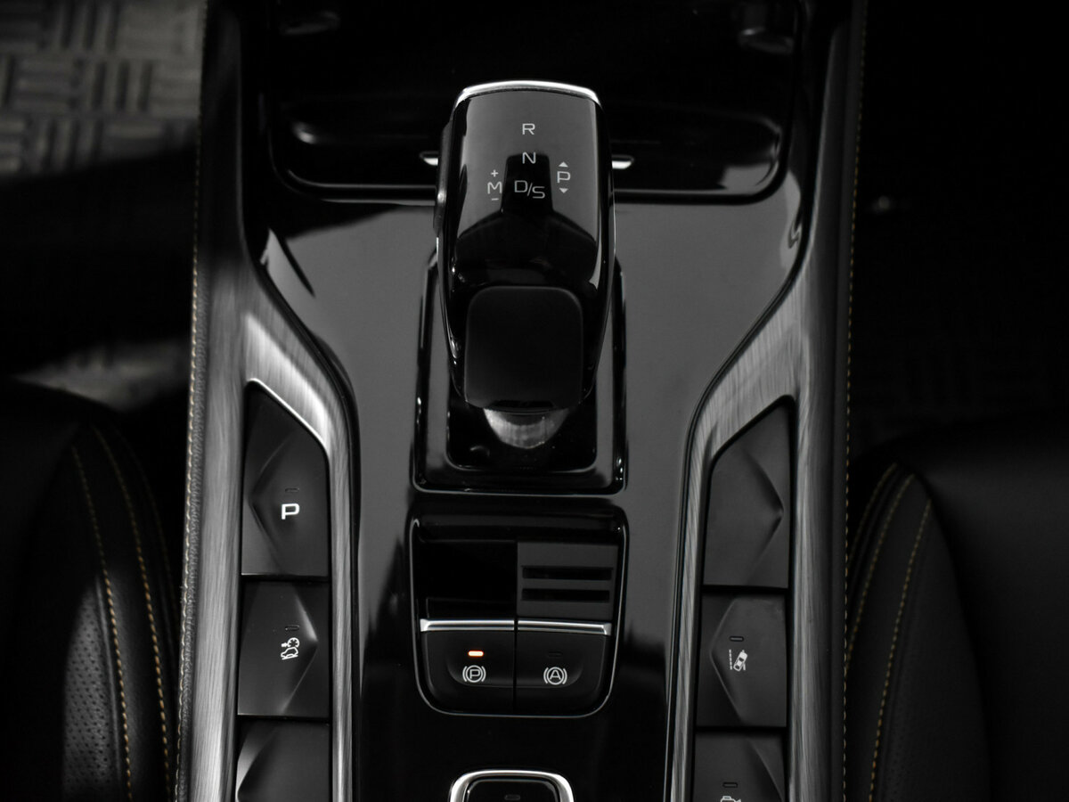 FAW Bestune T77 2023 года с пробегом. Фото: #9