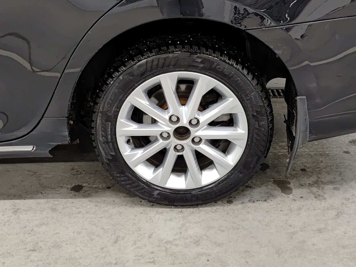 Toyota Camry 2014 года с пробегом. Фото: #17