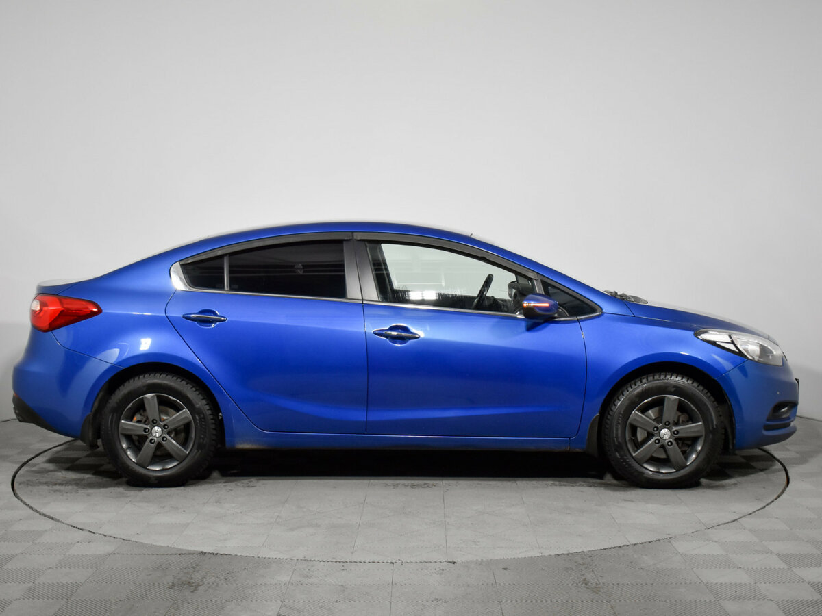 Б/У Киа Церато 2014 года. Фото: #3