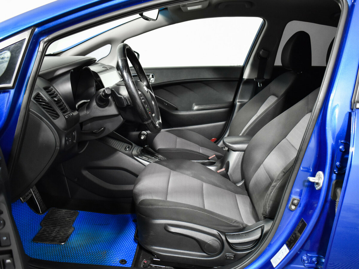 Б/У Киа Церато 2014 года. Фото: #9