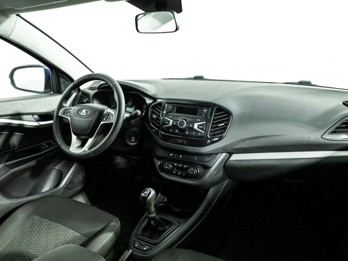 Б/У Лада (ВАЗ) Веста 2020 года. Фото: #8