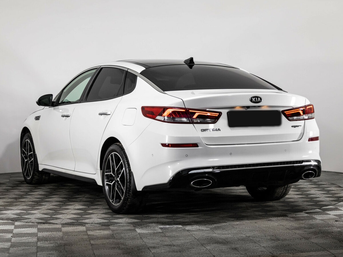 Б/У Киа Оптима 2018 года. Фото: #7