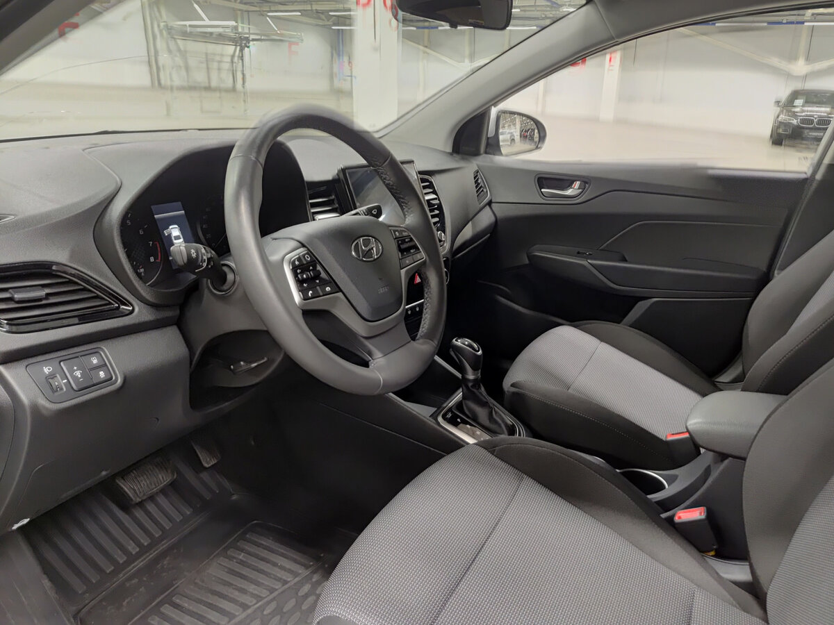 Solaris HS 2024 года с пробегом. Фото: #15