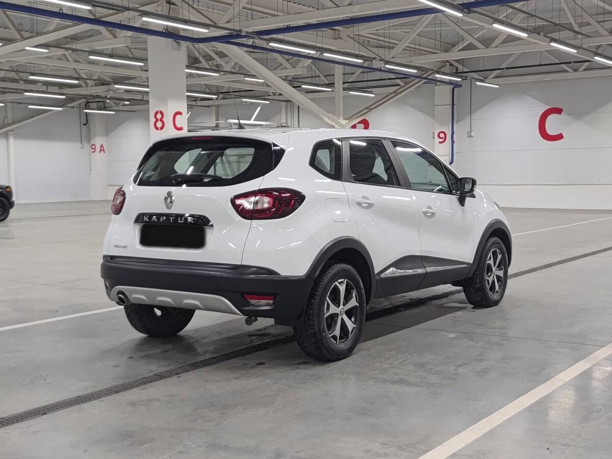 Renault Kaptur 2018 года с пробегом. Фото: #4
