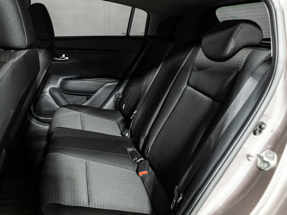 Kia Rio 2021 года с пробегом. Фото: #9