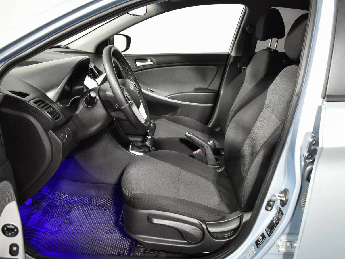 Б/У Хендай Солярис 2014 года. Фото: #9