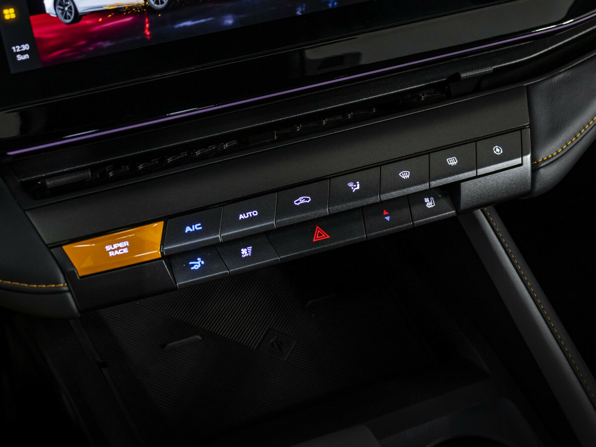 Changan UNI-V 2023 года с пробегом. Фото: #13