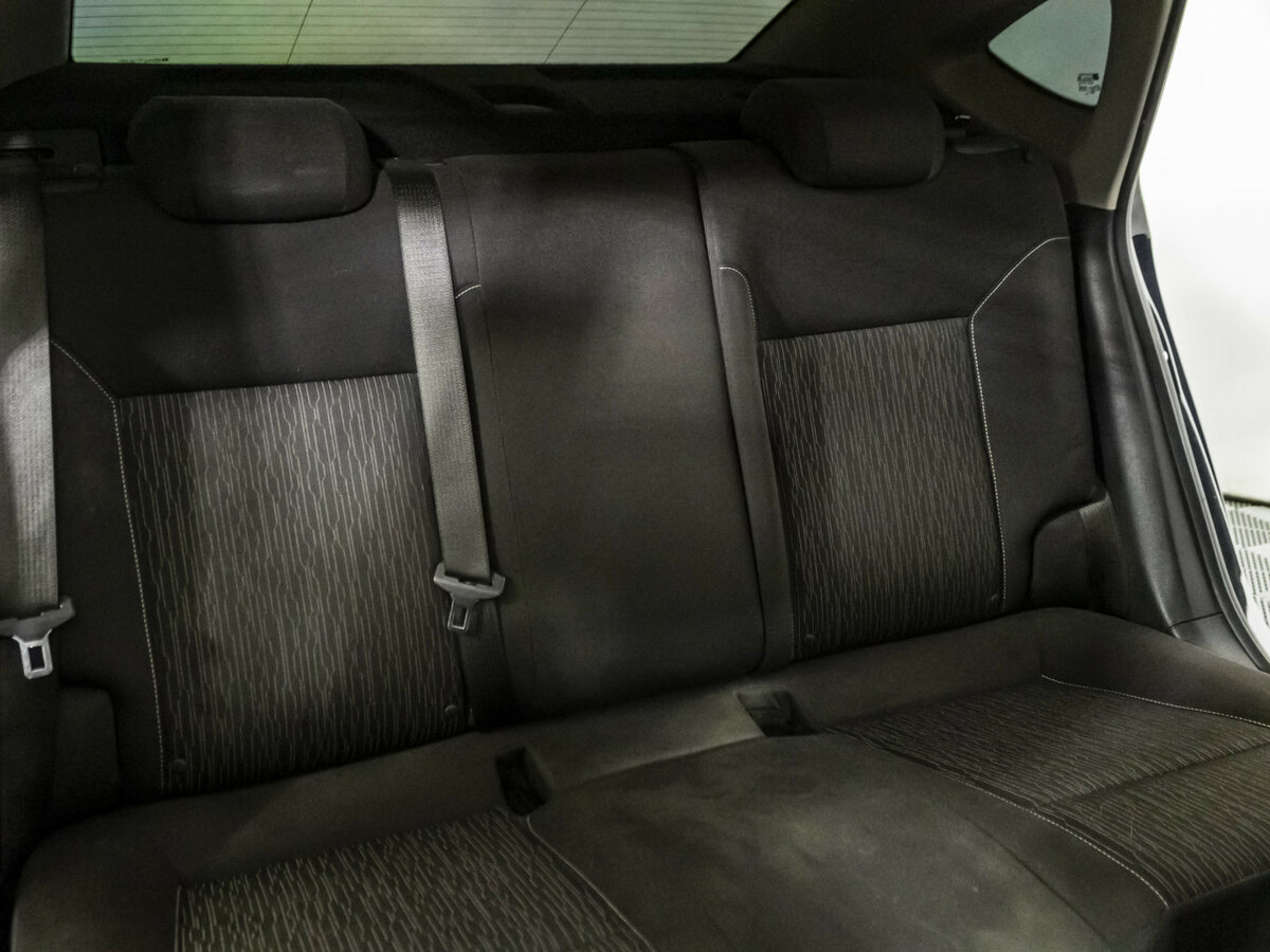 Opel Astra 2013 года с пробегом. Фото: #11