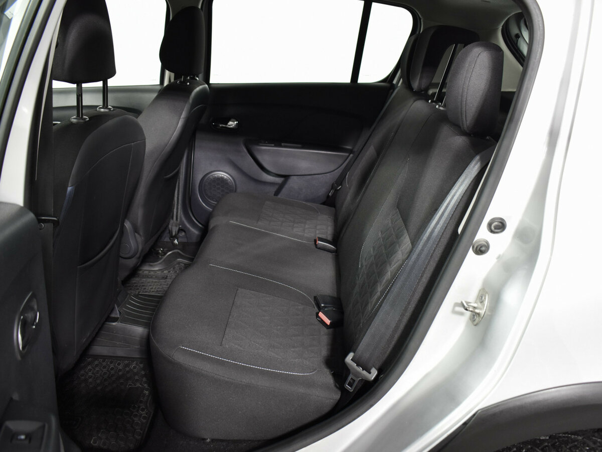 Renault Sandero 2016 года с пробегом. Фото: #10