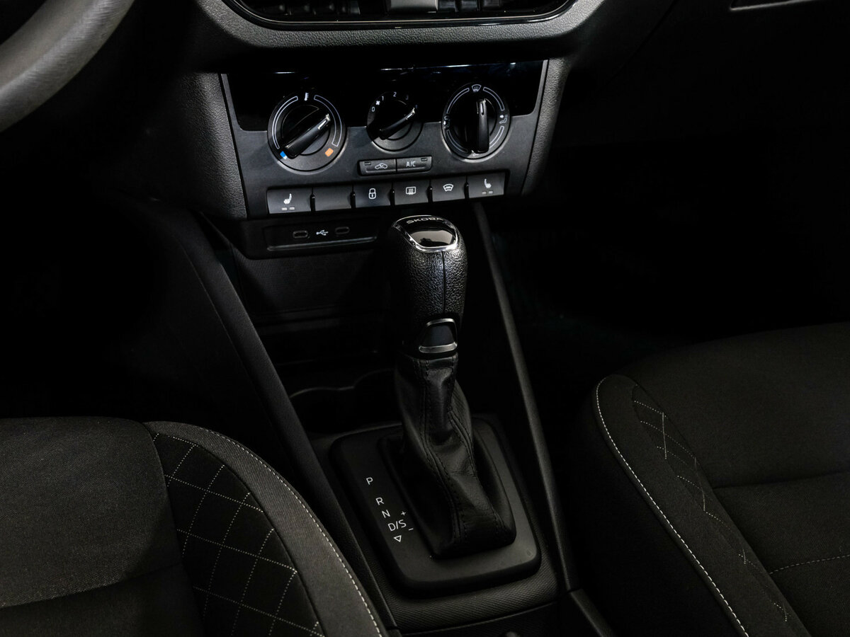 Skoda Rapid 2020 года с пробегом. Фото: #9