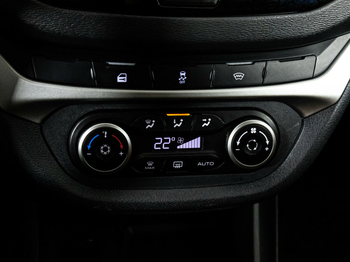 Б/У Лада (ВАЗ) Веста 2021 года. Фото: #11