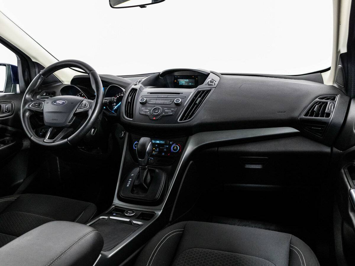 Б/У Форд Куга 2017 года. Фото: #6