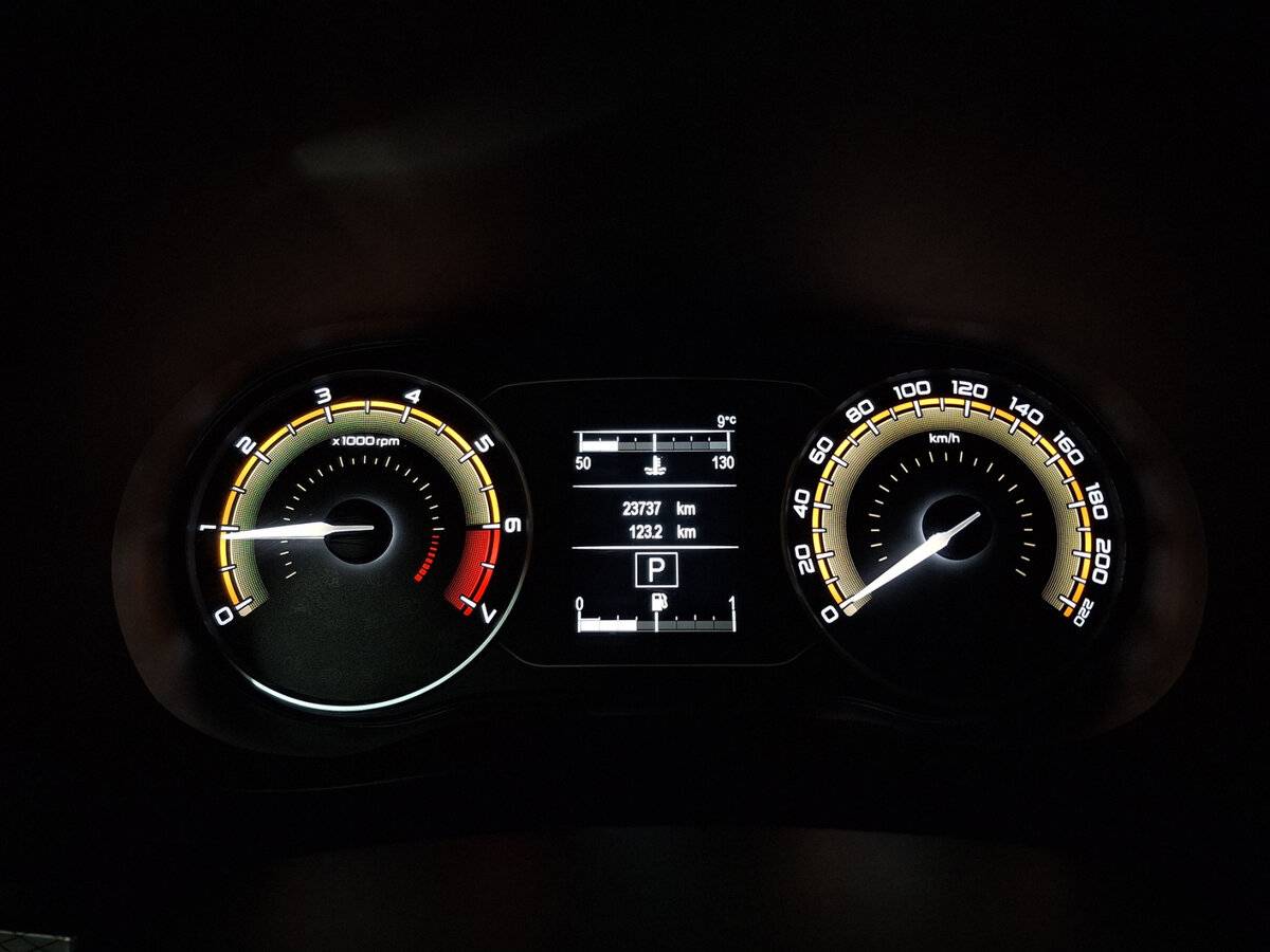 Lada (ВАЗ) Vesta 2024 года с пробегом. Фото: #12