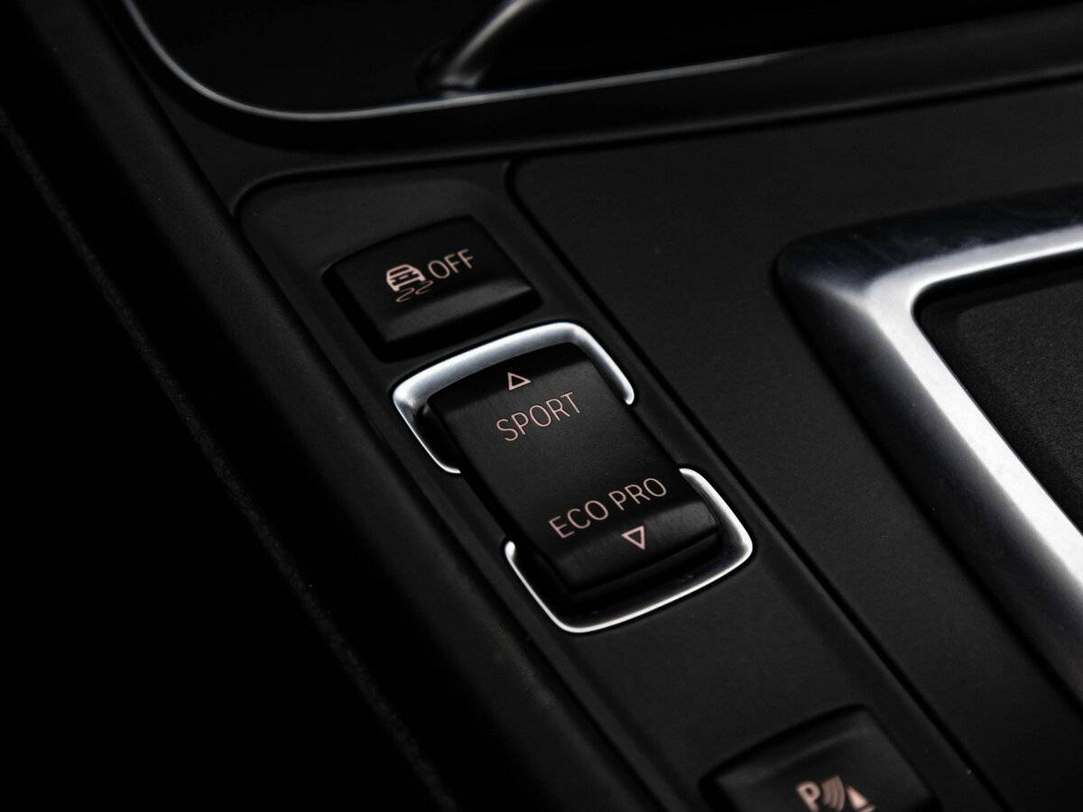 BMW 3 серии 2016 года с пробегом. Фото: #12