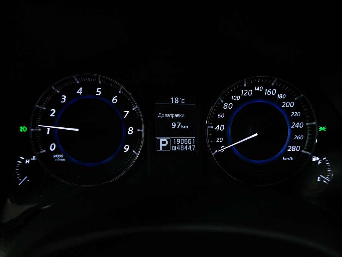 Infiniti FX 2012 года с пробегом. Фото: #11