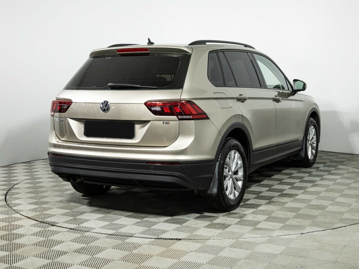 Volkswagen Tiguan 2017 года с пробегом. Фото: #3