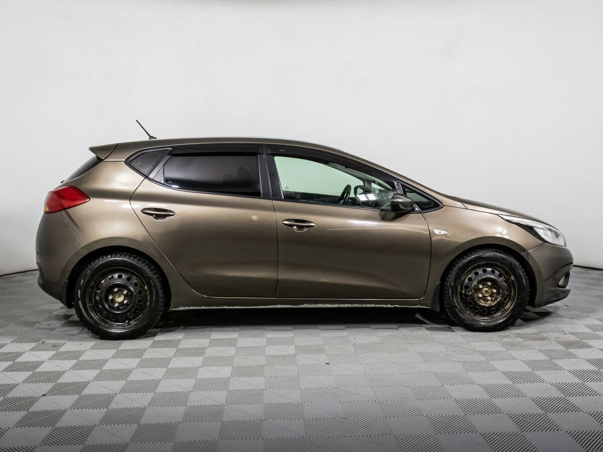 Б/У Киа Сид 2012 года. Фото: #3