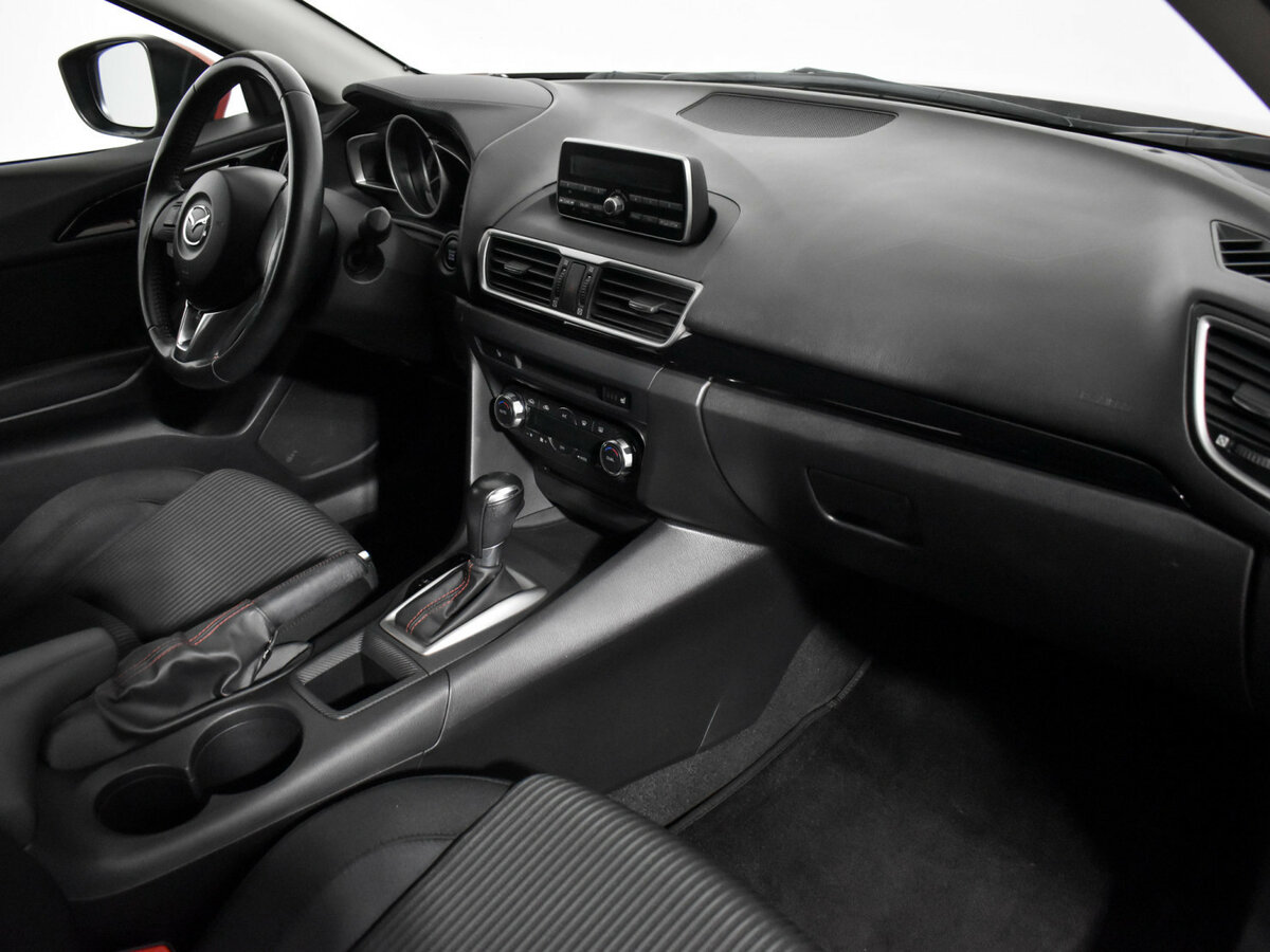 Б/У Мазда 3 2013 года. Фото: #13