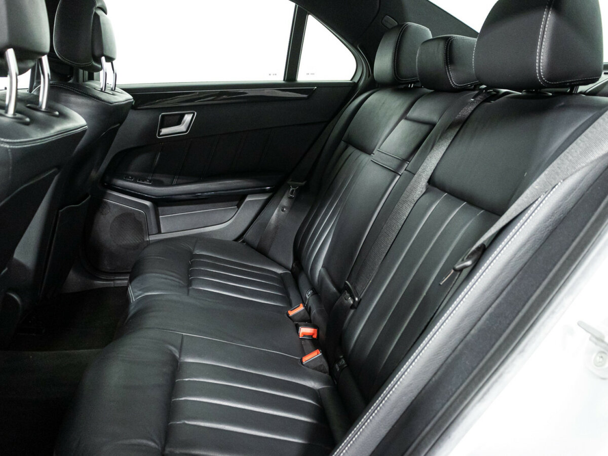 Mercedes-Benz E-Класс 2013 года с пробегом. Фото: #9