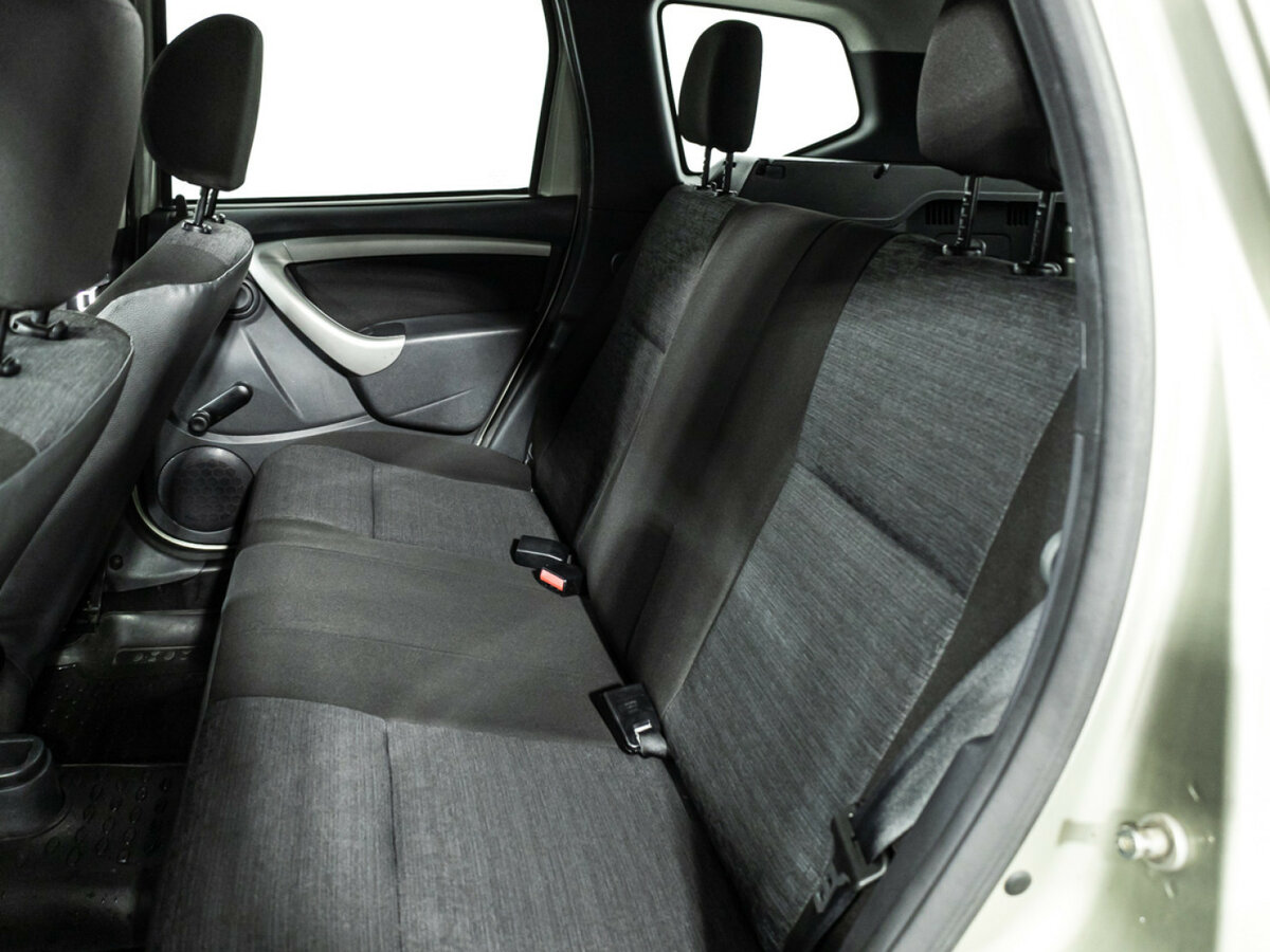 Б/У Рено Дастер 2014 года. Фото: #9