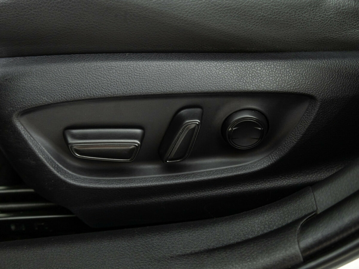 Toyota Camry 2021 года с пробегом. Фото: #15