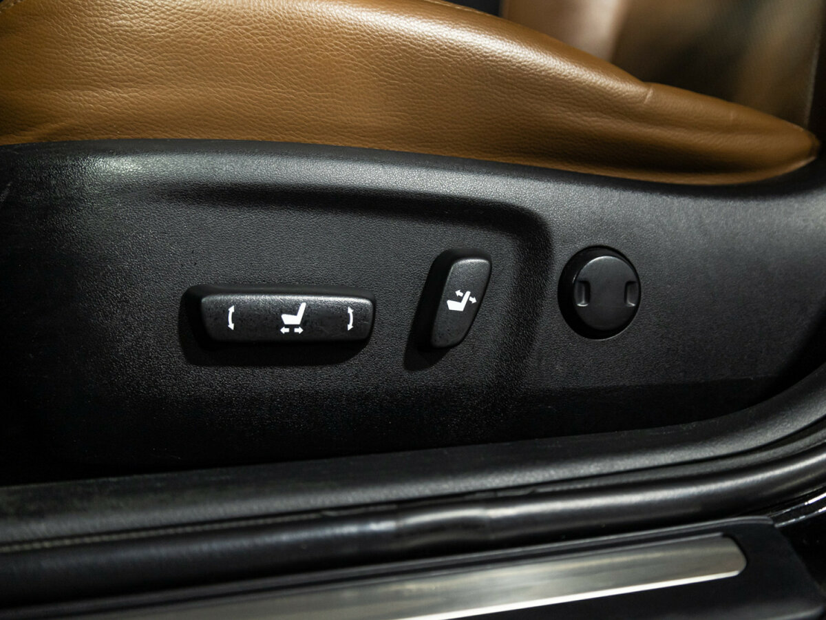 Toyota Camry 2016 года с пробегом. Фото: #12