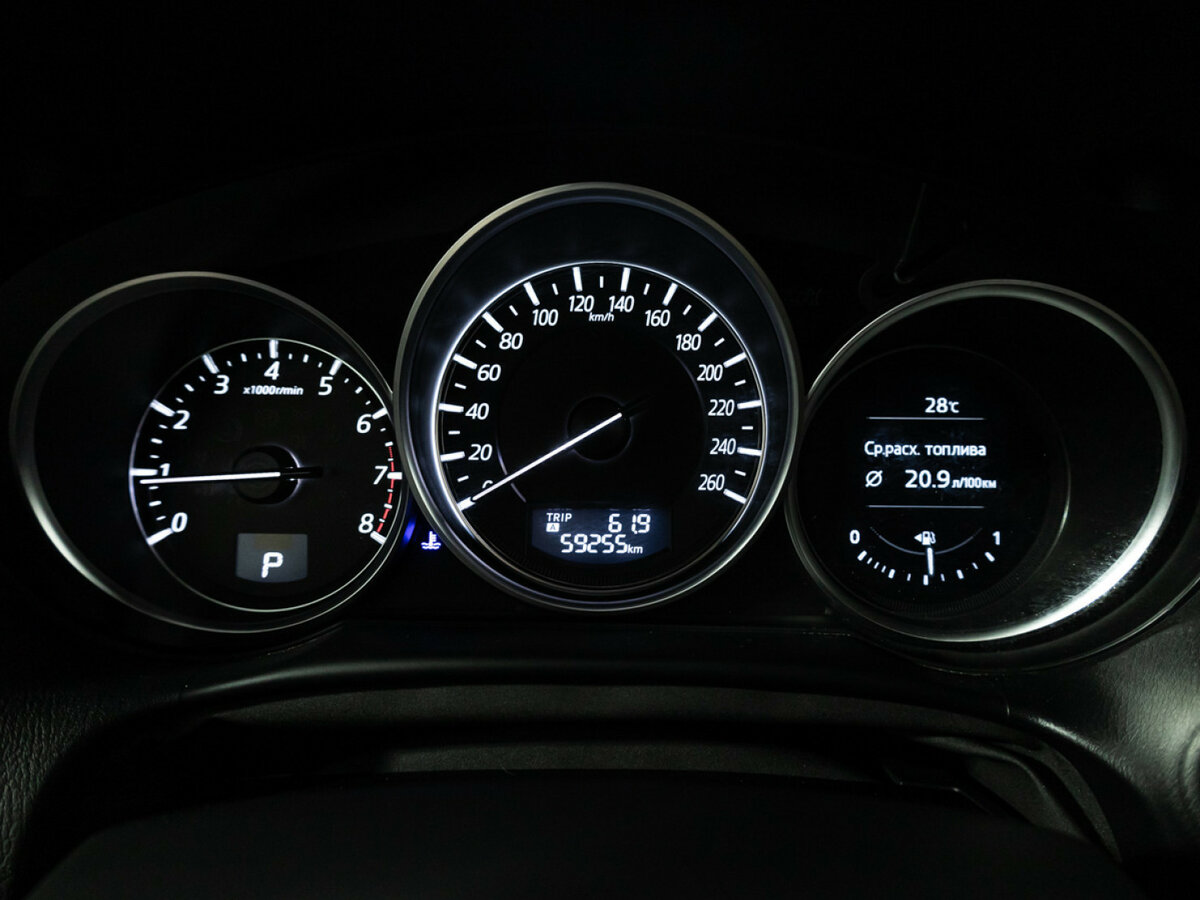 Б/У Мазда Ц-Икс-5 2016 года. Фото: #10