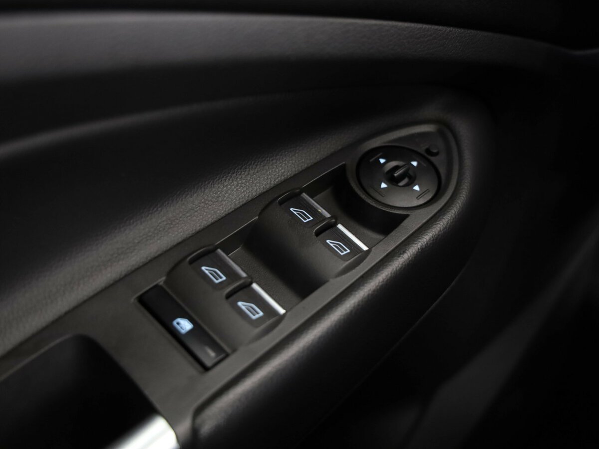 Б/У Форд Куга 2016 года. Фото: #14